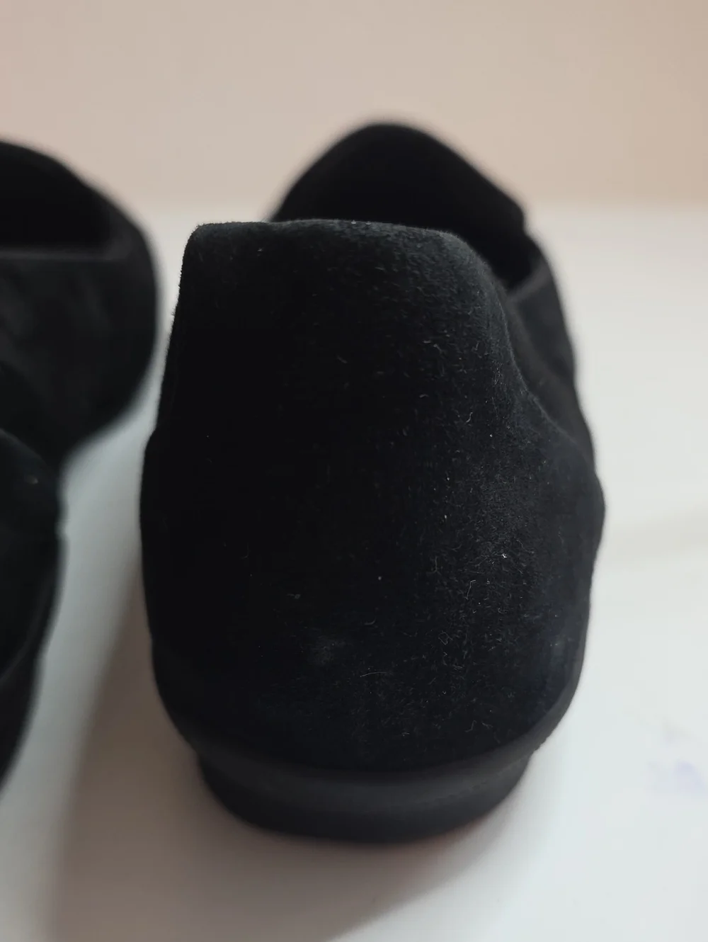 CLARKS SARA POPPY SLIP ON FLATS LOAFERS BLACK SUEDE VGUC LADIES SIZE 9.5 W